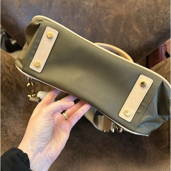 INDIA HICKS BACKPACK JETPACK LAPTOP BAG WORK TRAVEL OLIVE GREEN CARRYALL NWOT - Picture 6 of 17